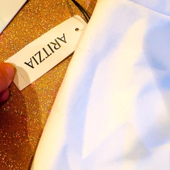 Aritzia | Babaton | Skort | Kelly | White | Size 6 | BNWT - Picture 3 of 13